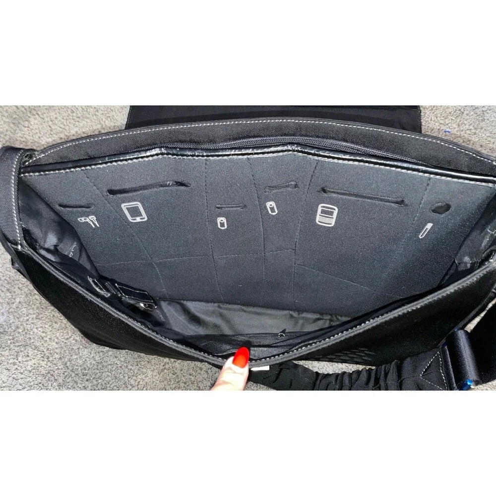 Piquadro ONE057218 Black Nylon Leather Laptop Briefcase Messenger Bag 16.5in EUC